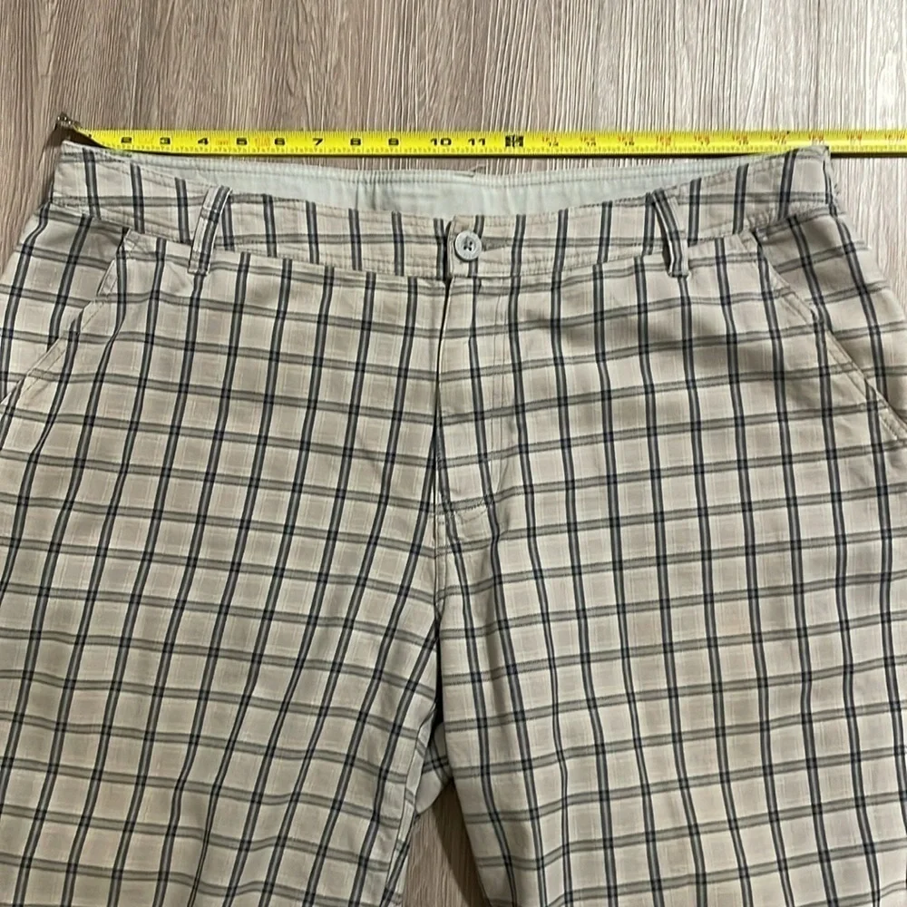 The North Face Men’s Plaid Shorts Size 40 100% Cotton Contemporary Causal